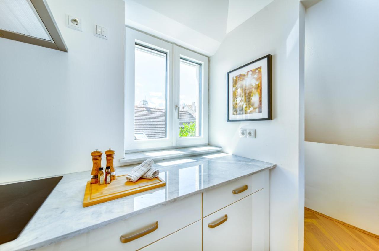 Smile Apartments Burggasse 多瑙河畔克雷姆斯 外观 照片